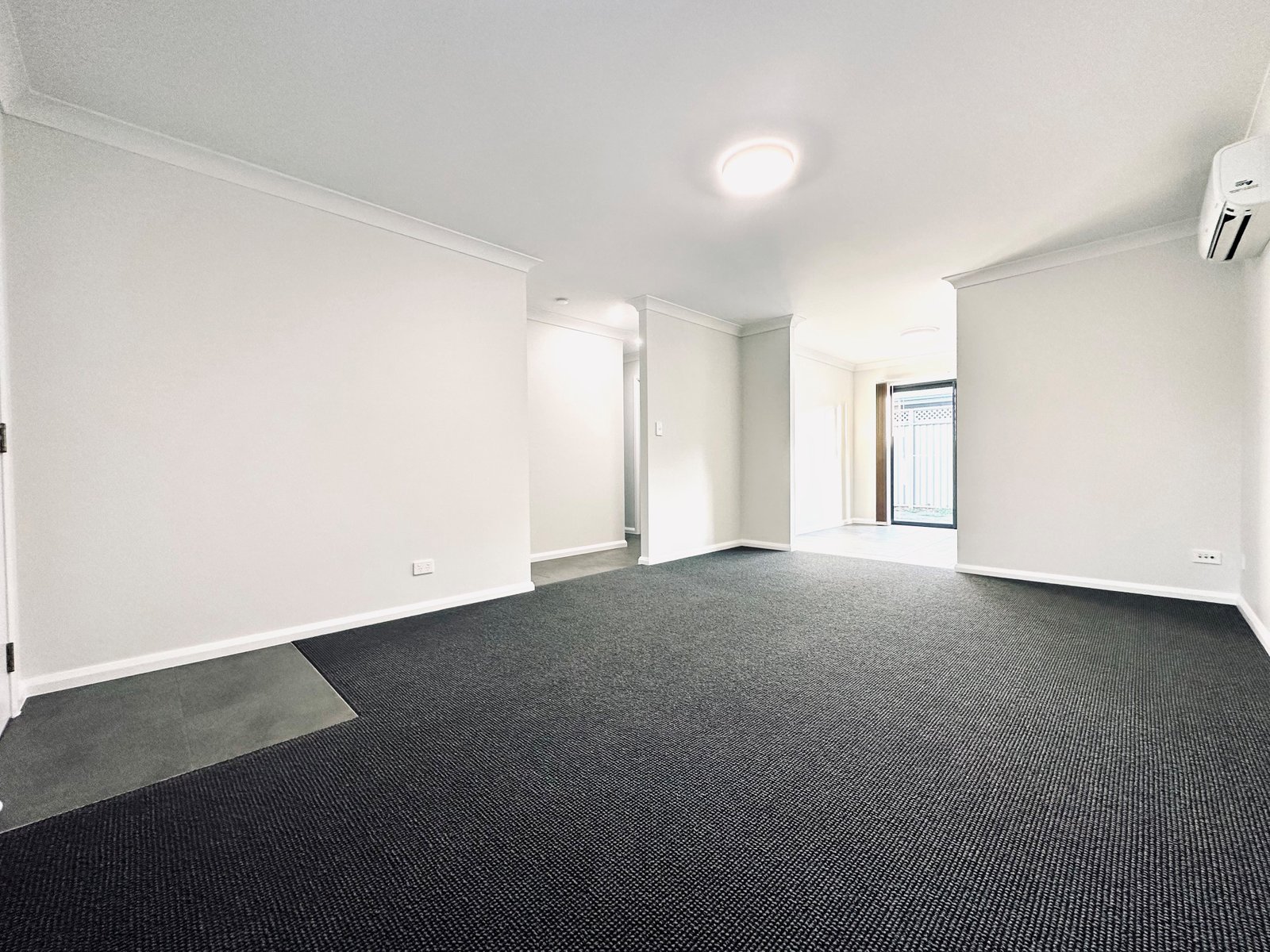 1/17 Warral Road TAMWORTH 7