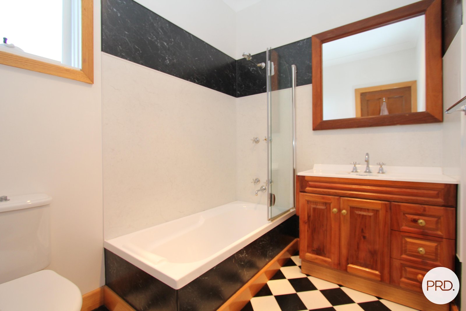 117 Yarrowee Street SEBASTOPOL 8