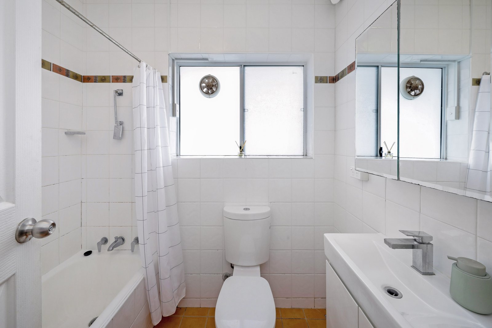 11/706 Anzac Parade KINGSFORD 6