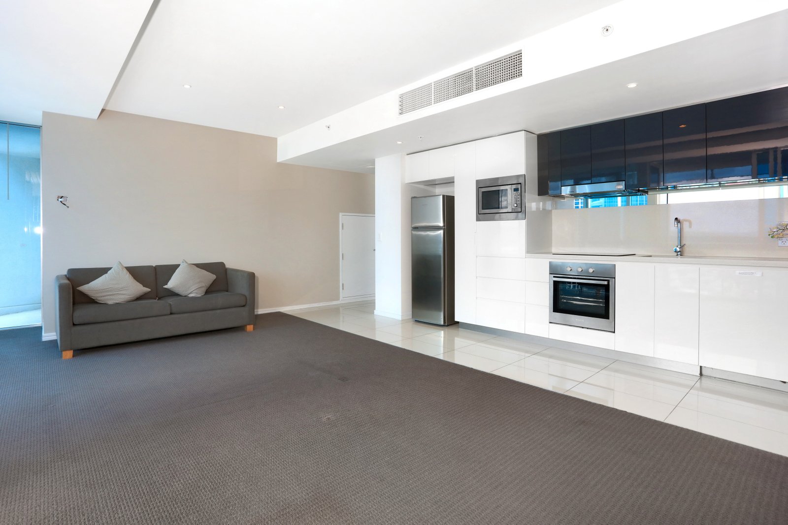 11706/3113 Surfers Paradise Boulevard SURFERS PARADISE 3