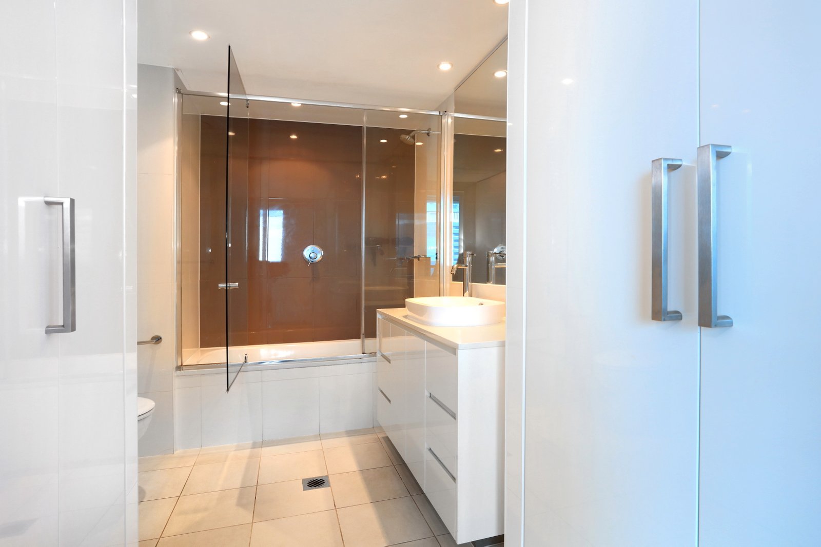 11706/3113 Surfers Paradise Boulevard SURFERS PARADISE 6