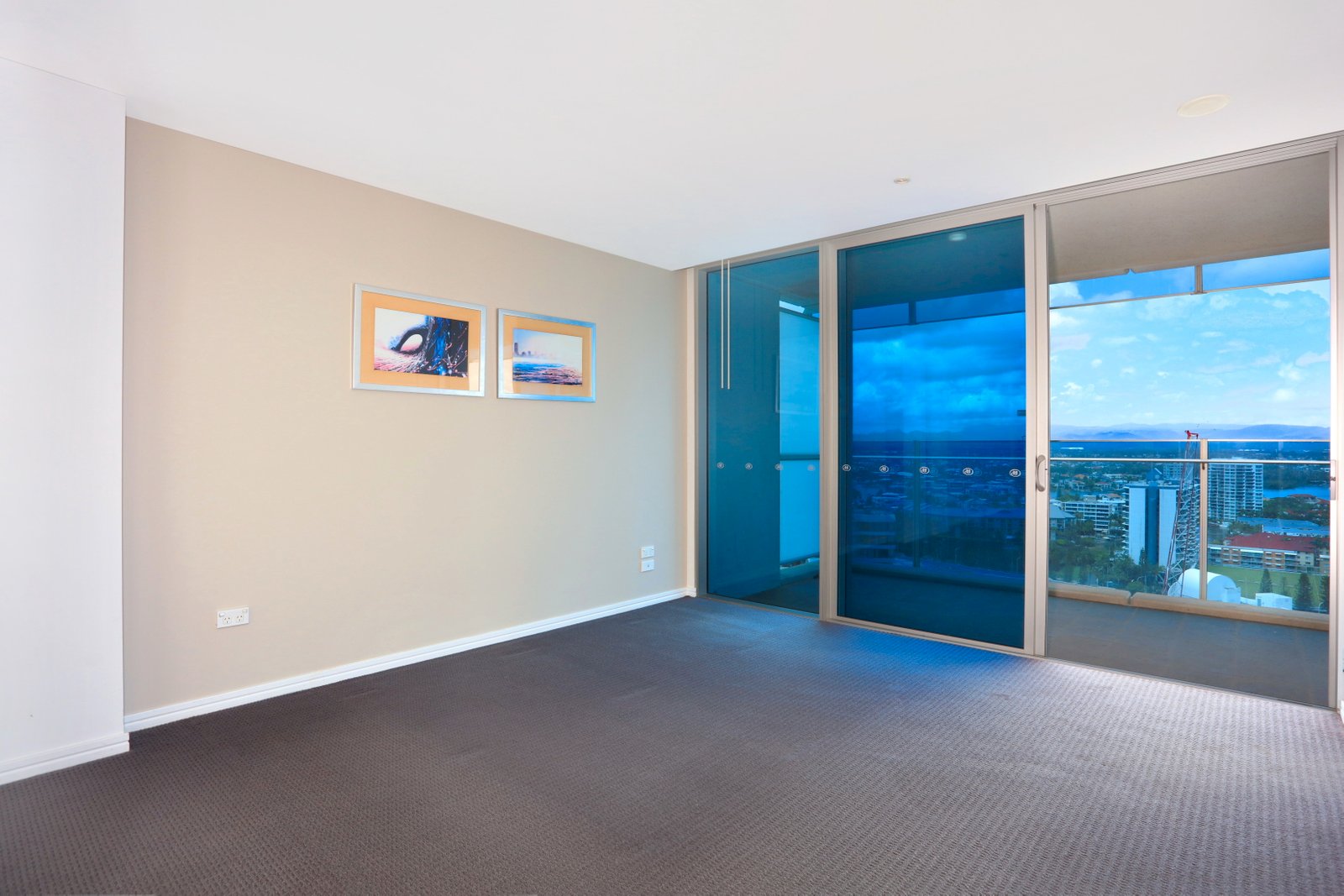 11706/3113 Surfers Paradise Boulevard SURFERS PARADISE 8