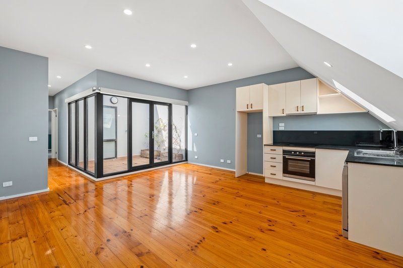 Gallery: 11/70a Alexandra Street