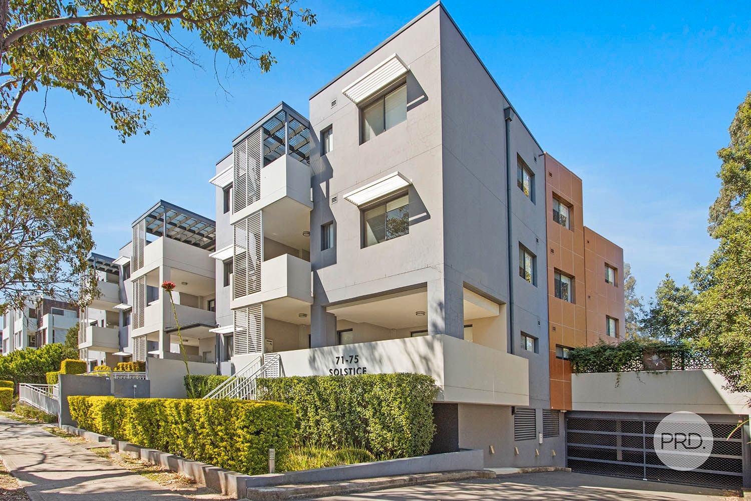 11/71-75 Lawrence Street PEAKHURST 3