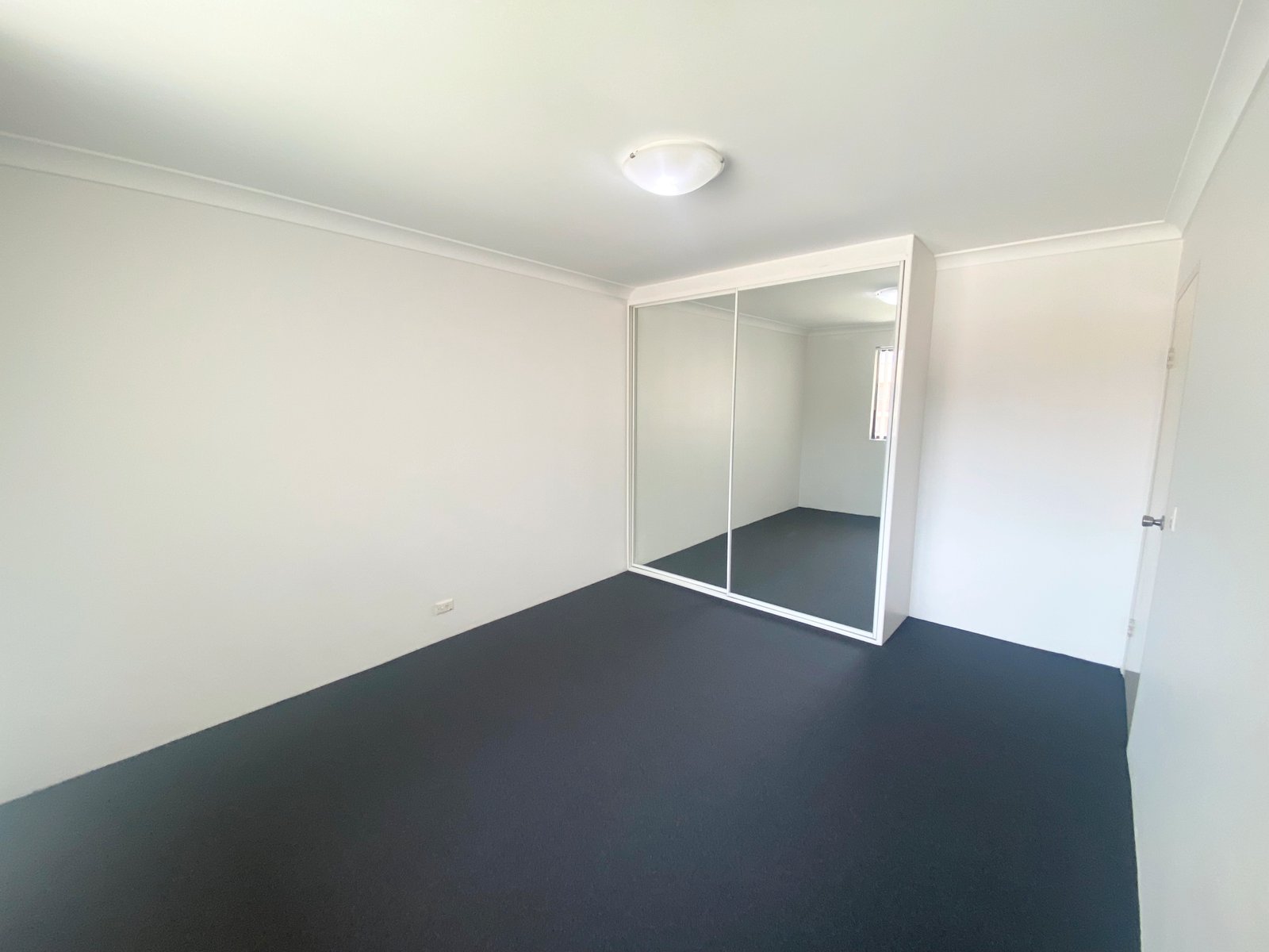 11/71 Goulburn Street LIVERPOOL 6