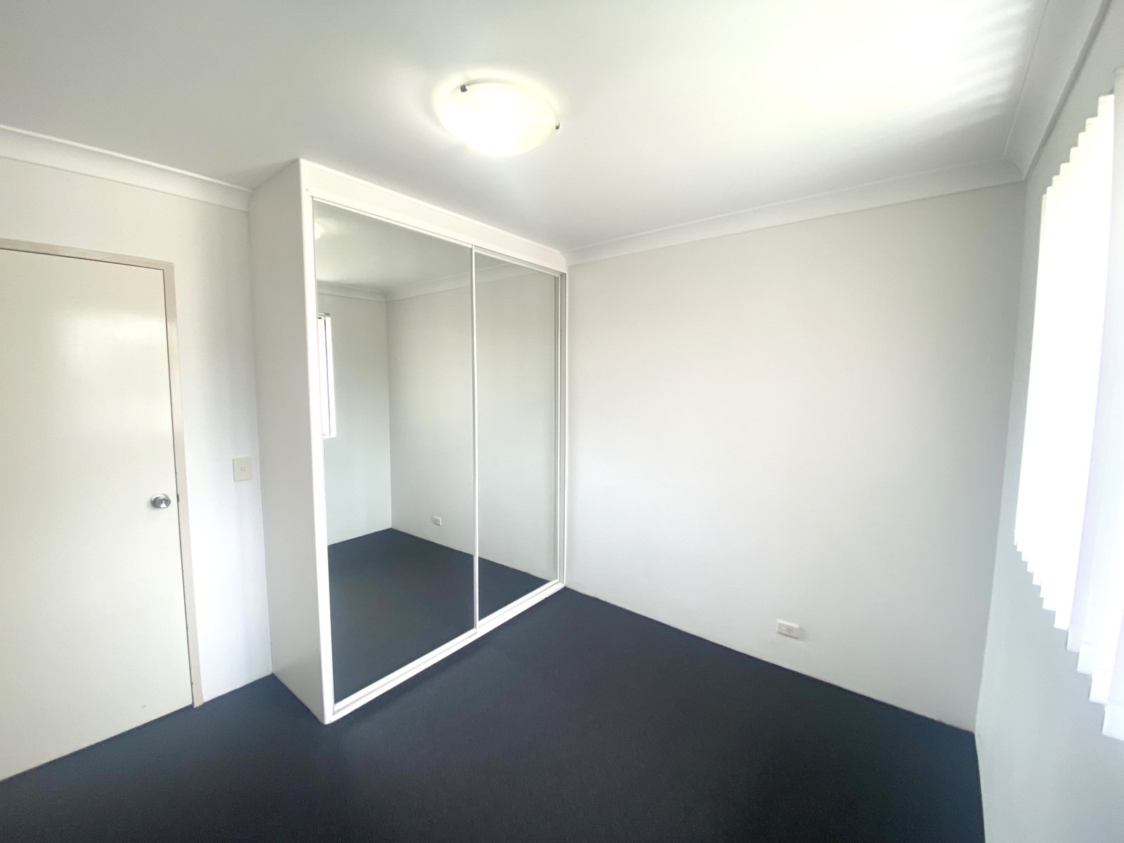 11/71 Goulburn Street LIVERPOOL 8