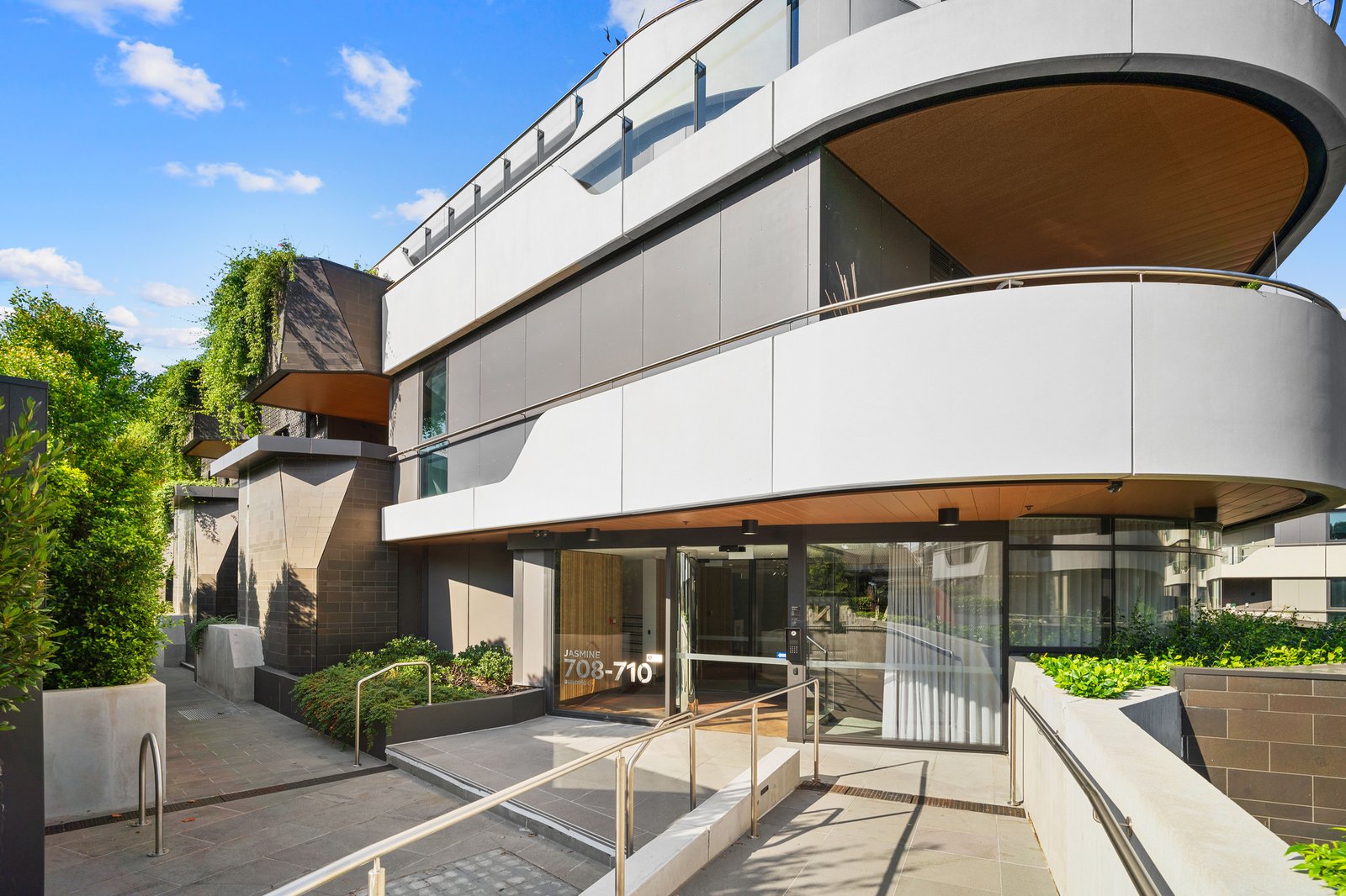 Gallery: 11/710 Burwood Road