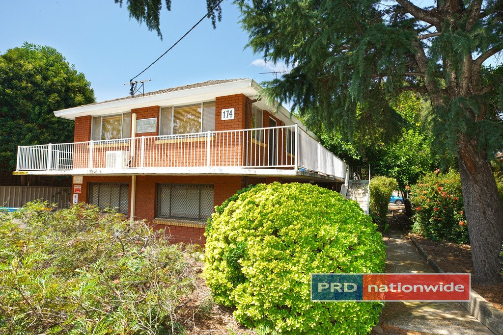 1/174 Great Western Highway KINGSWOOD 1
