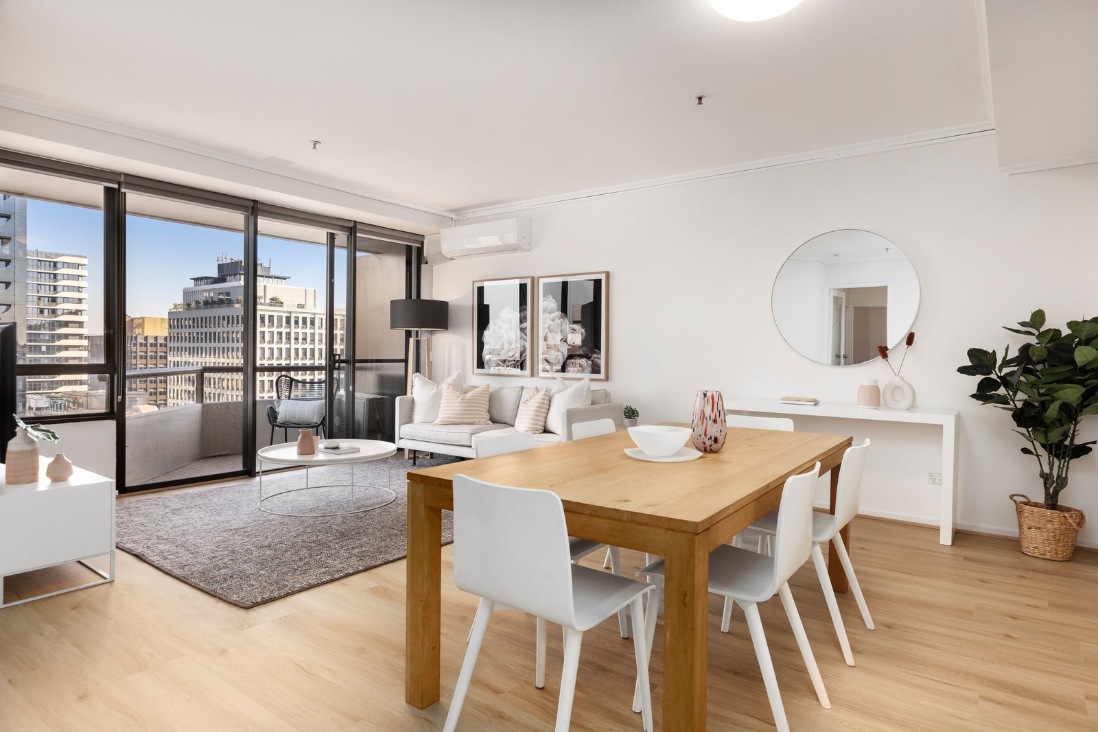 Gallery: 117/431 St Kilda Road