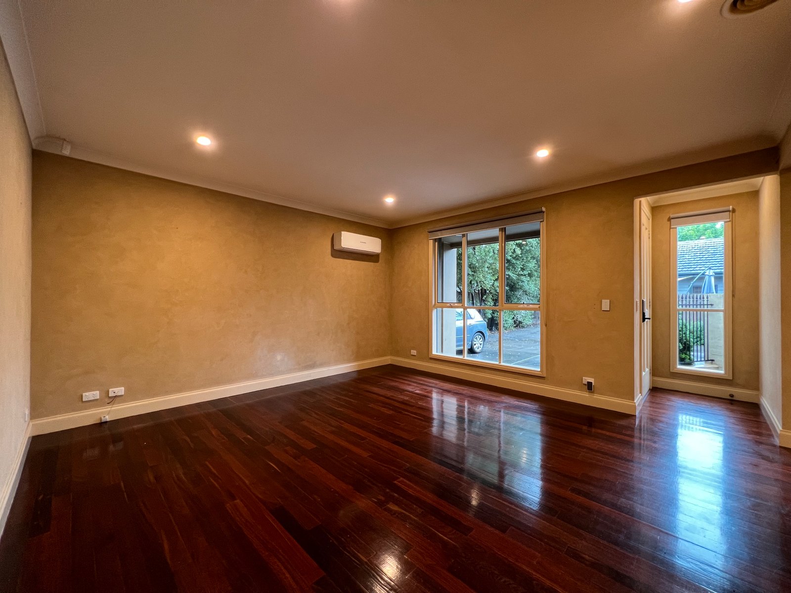 Gallery: 1174A Centre Road