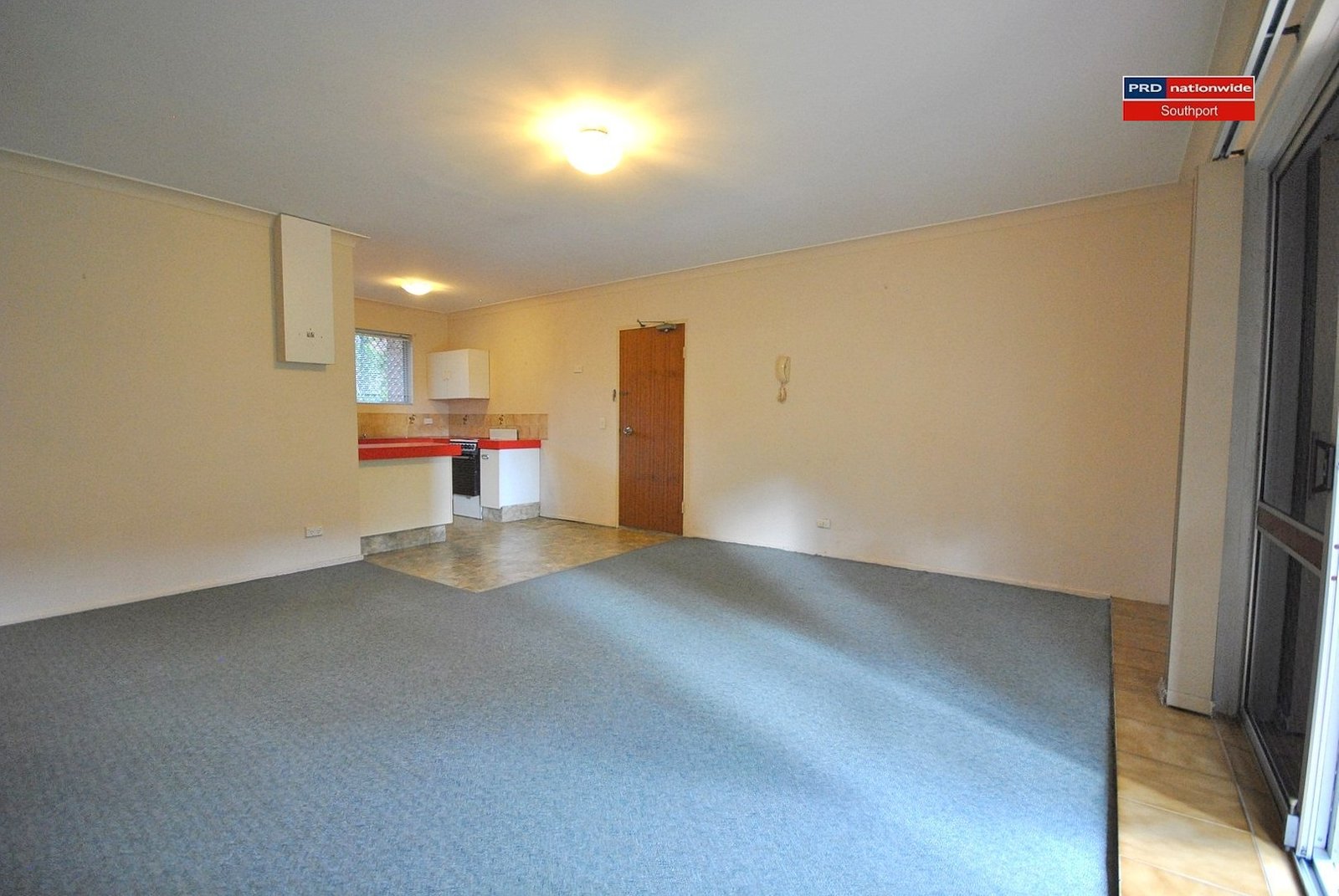 1/175 Muir Street LABRADOR 4