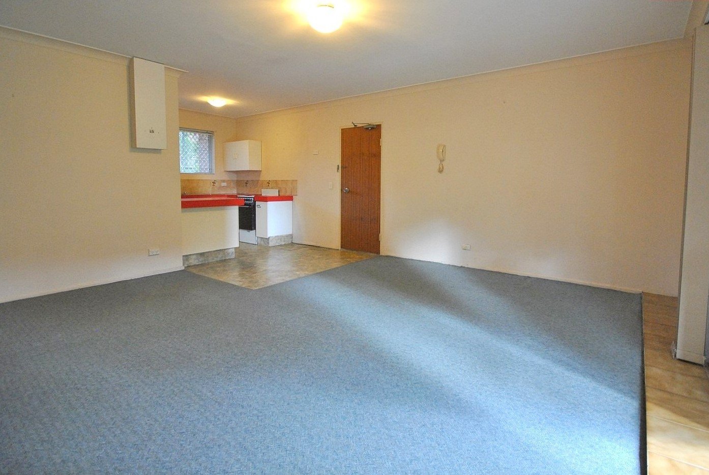 1/175 Muir Street LABRADOR 1