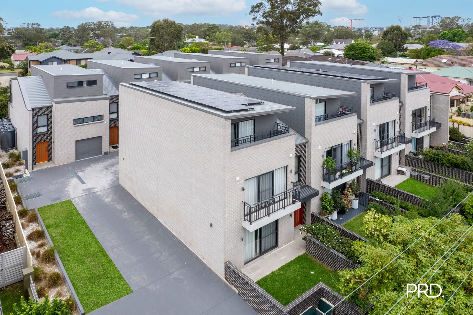 1/175 Stafford Street PENRITH 12