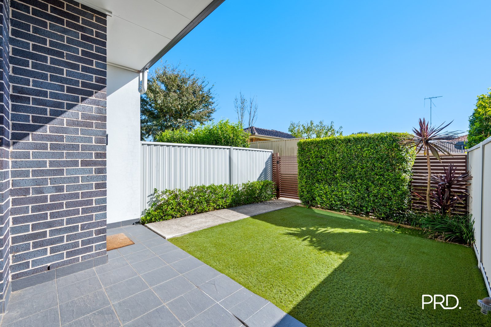 11/76-78 Jones Street KINGSWOOD 12