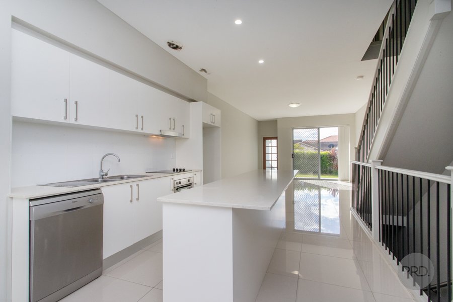 11/76-78 Jones Street KINGSWOOD 5