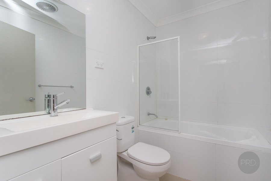 11/76-78 Jones Street KINGSWOOD 8