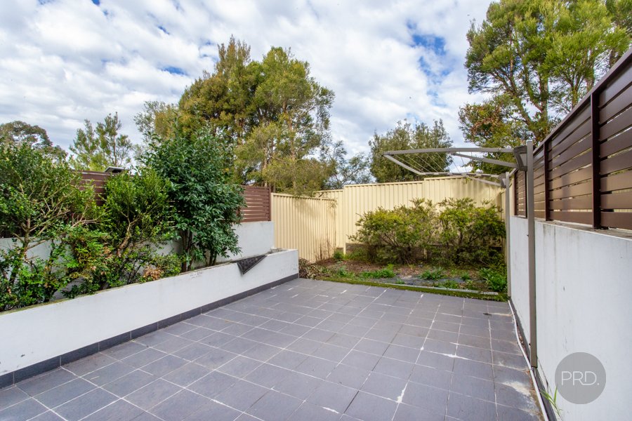 11/76-78 Jones Street KINGSWOOD 12