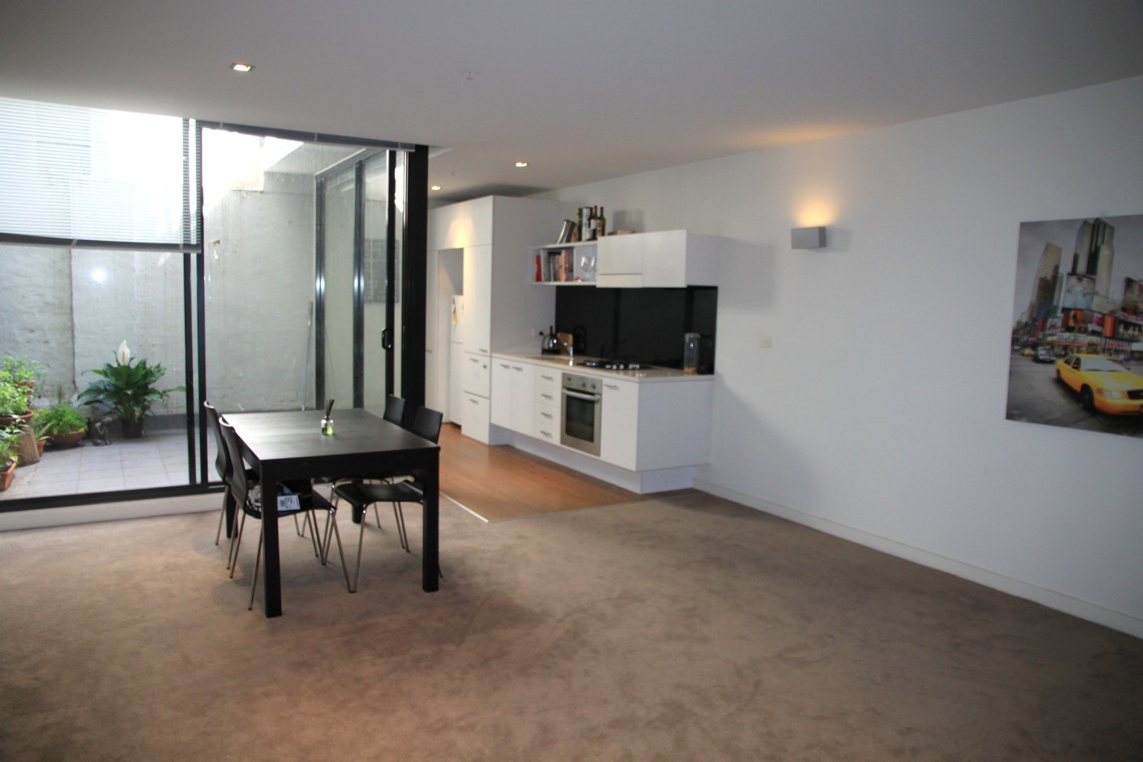 Gallery: 117/63 Acland Street