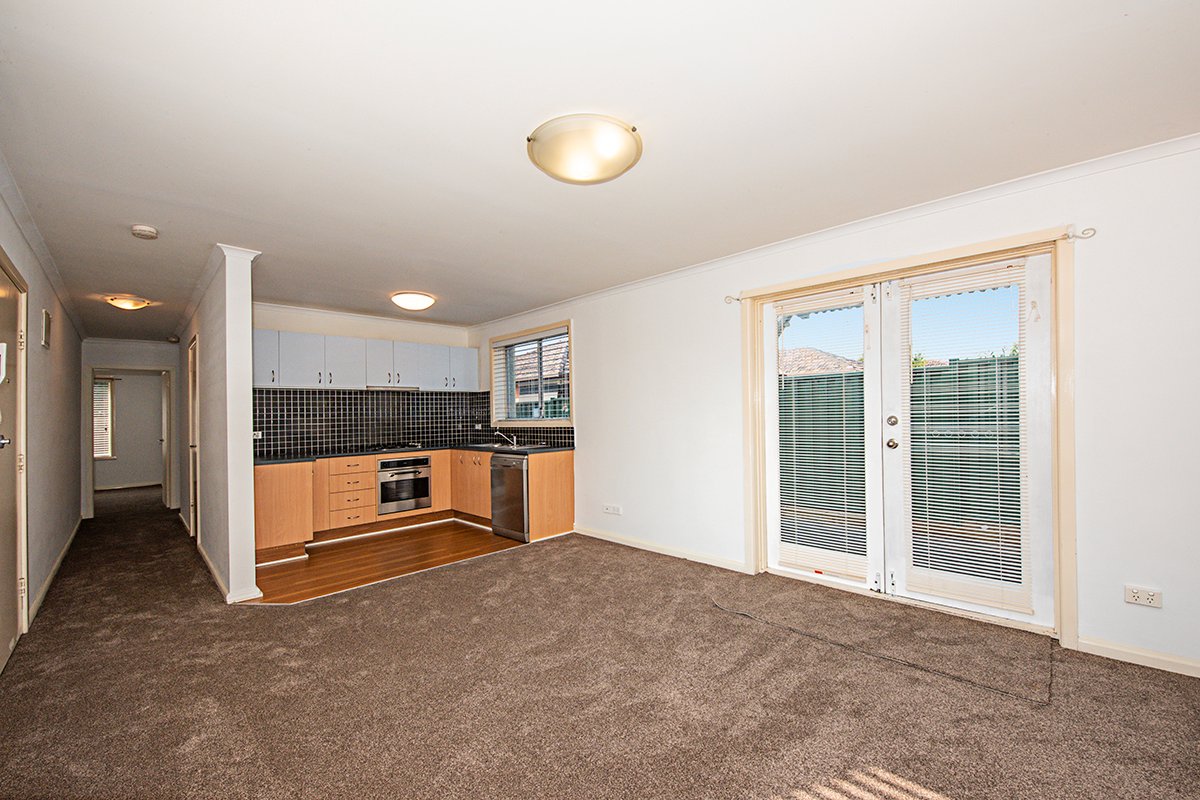 Gallery: 11/77 Chapman Avenue