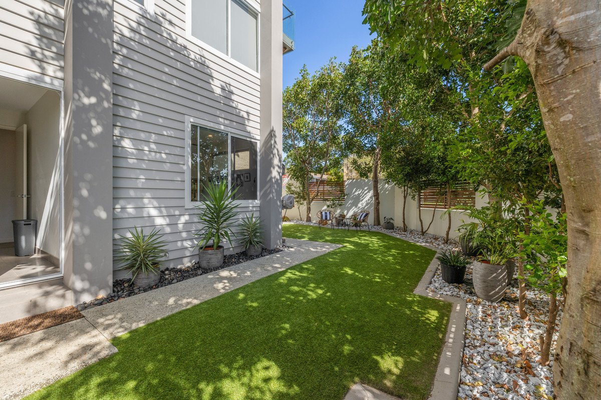 1/177 Cypress Terrace Palm Beach 8