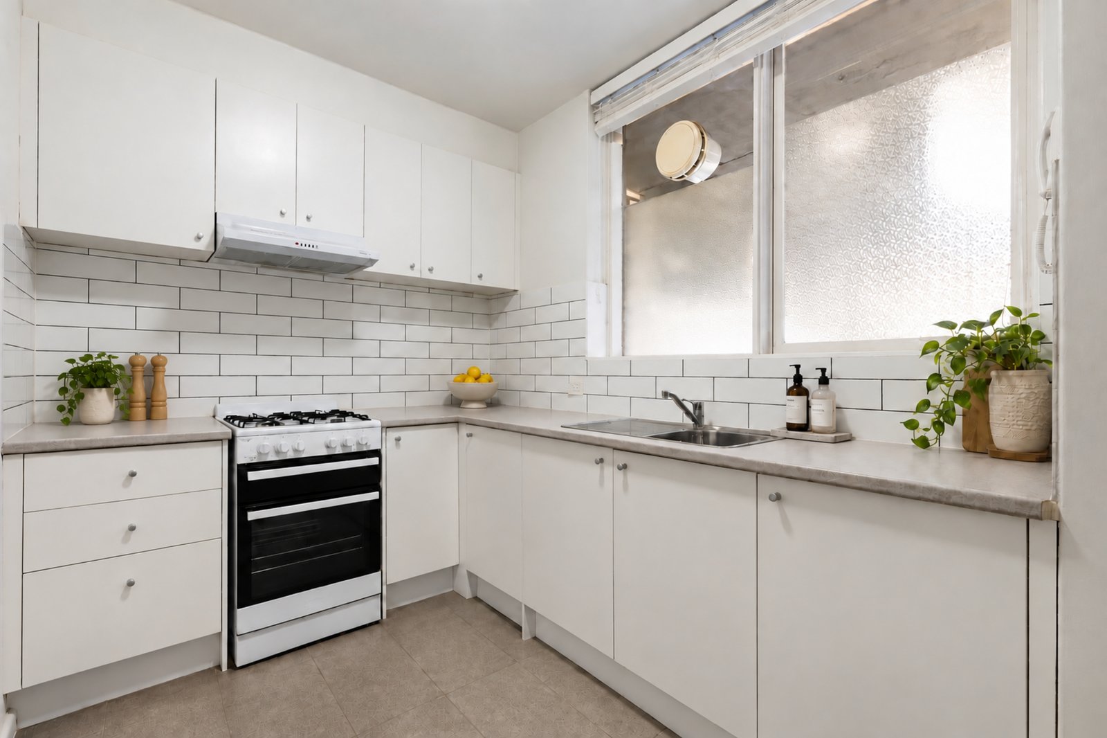 Gallery: 1/178-180 Barkly Street