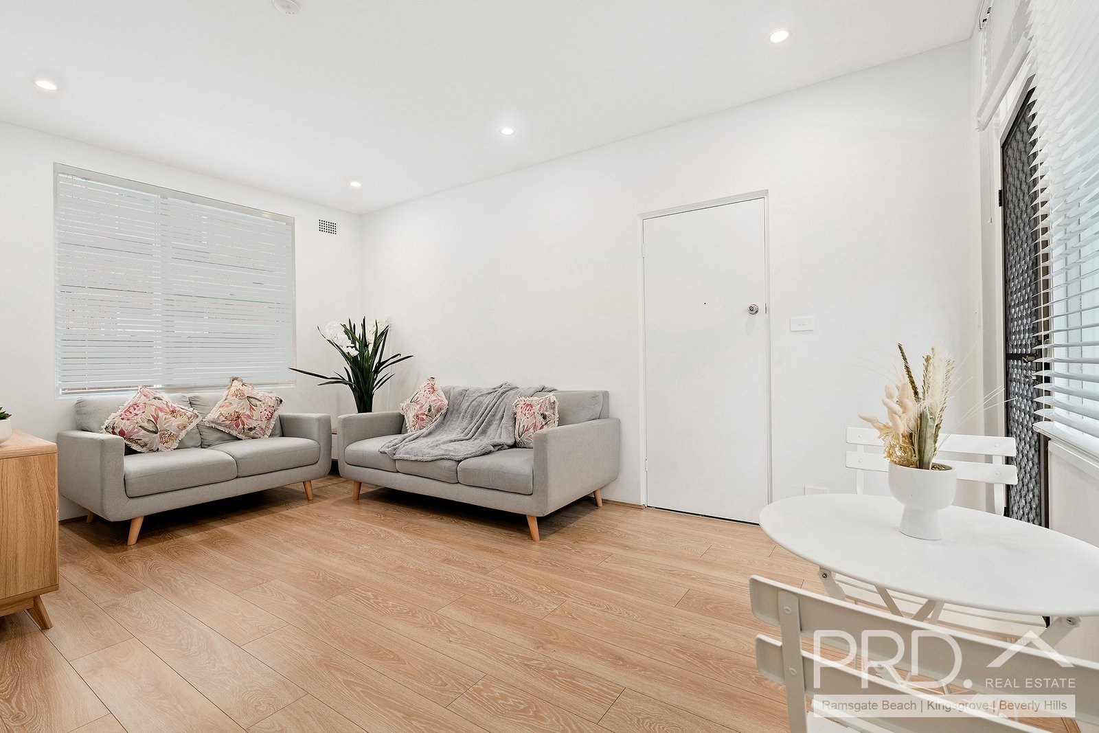 1/178 Chuter Avenue SANS SOUCI 2