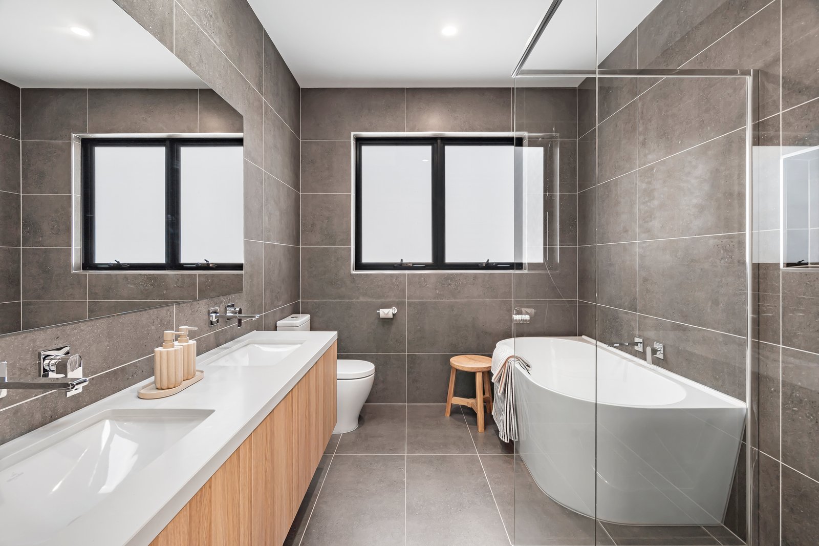 Real Estate and Property in 1/179 Napier Street, Essendon, VIC