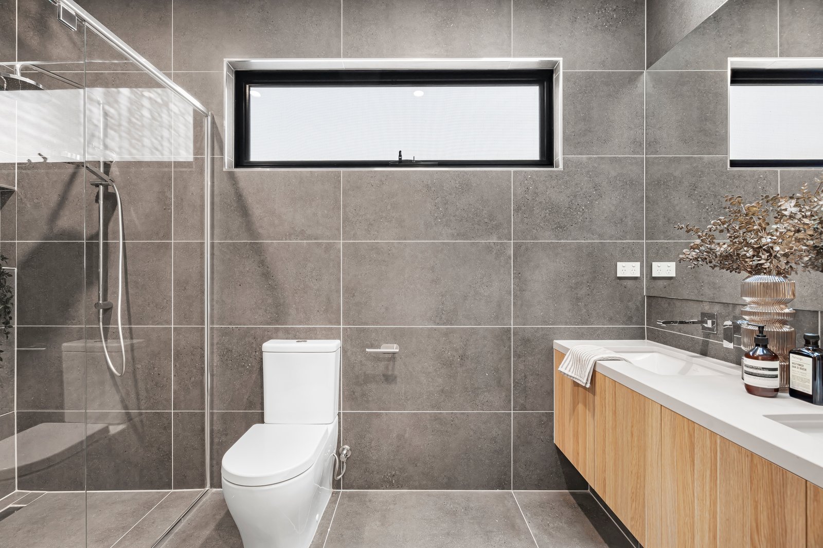 Real Estate and Property in 1/179 Napier Street, Essendon, VIC