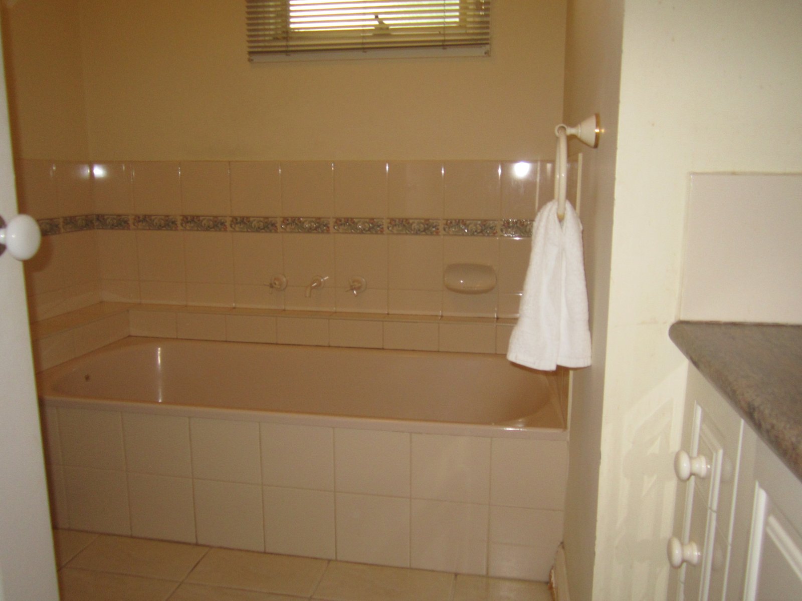 Gallery: 117a East Boundary Road