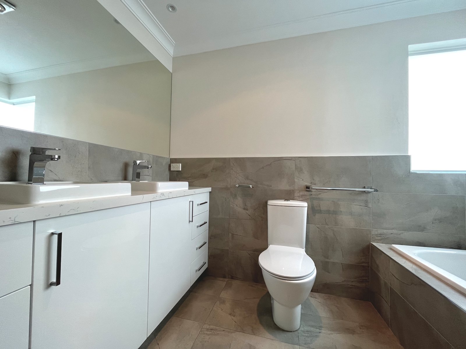 Gallery: 1/18-20 Bettina Street