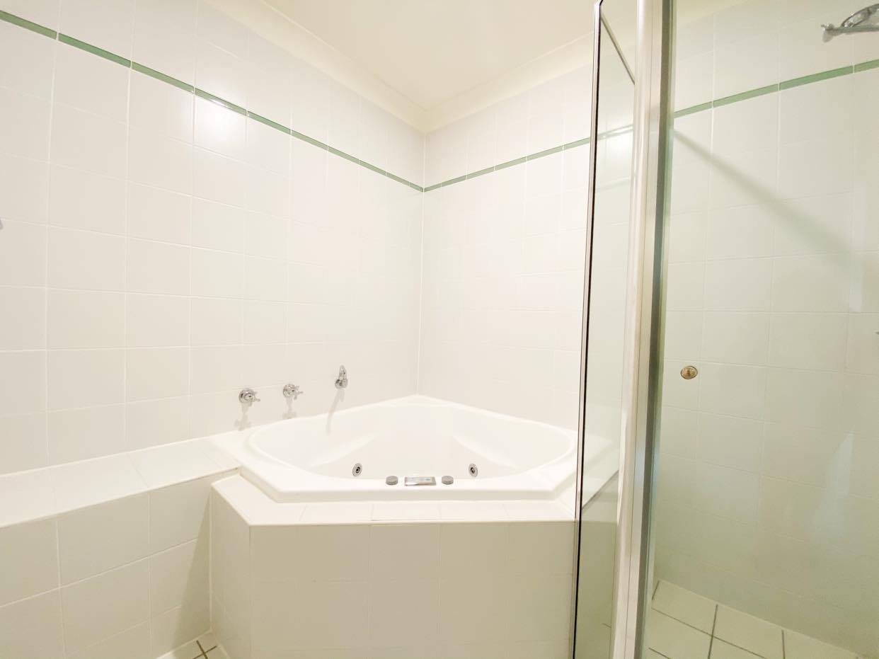 11/8 Ala Moana Way FINGAL BAY 12