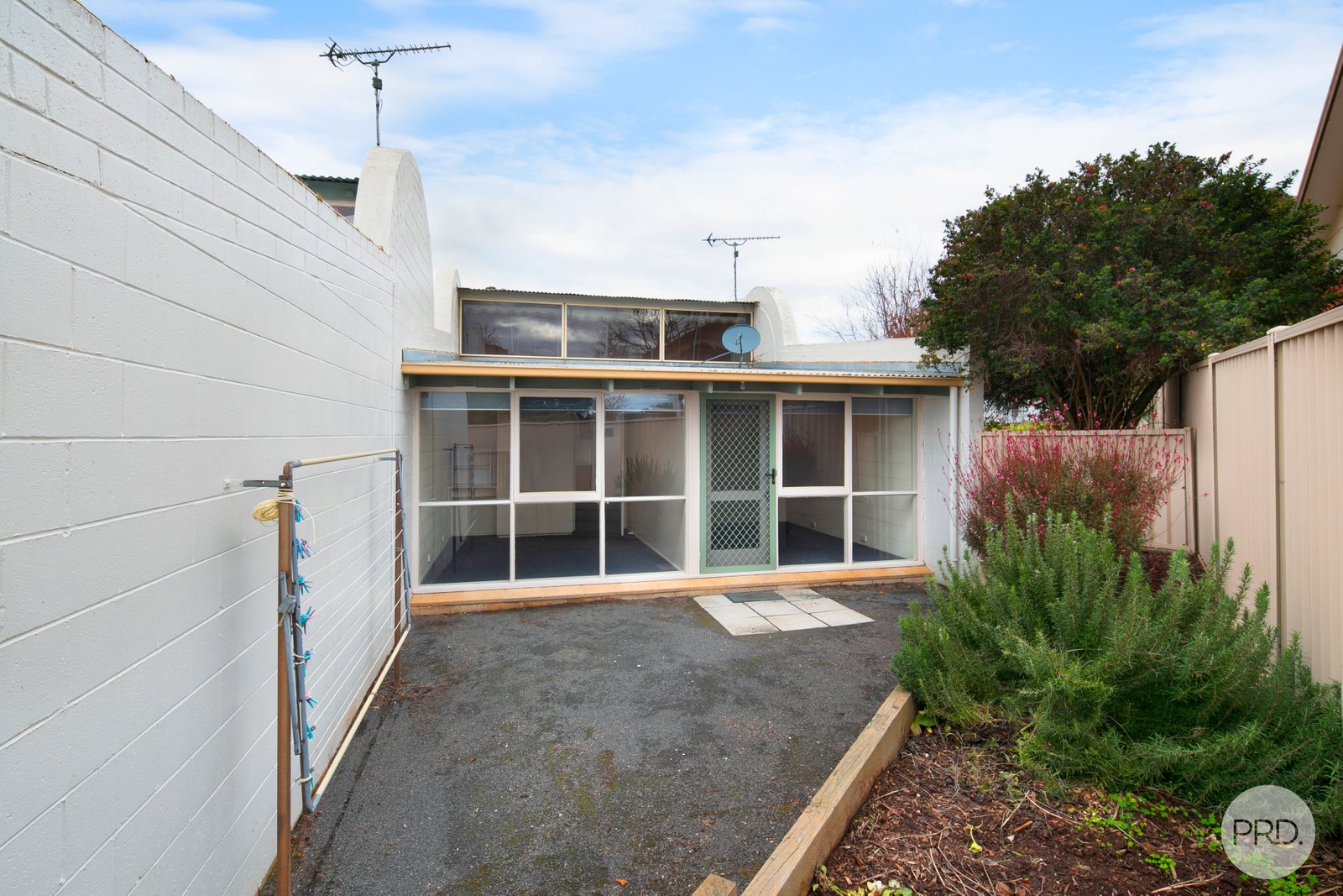 1/18 Ayres Street CRESWICK 8