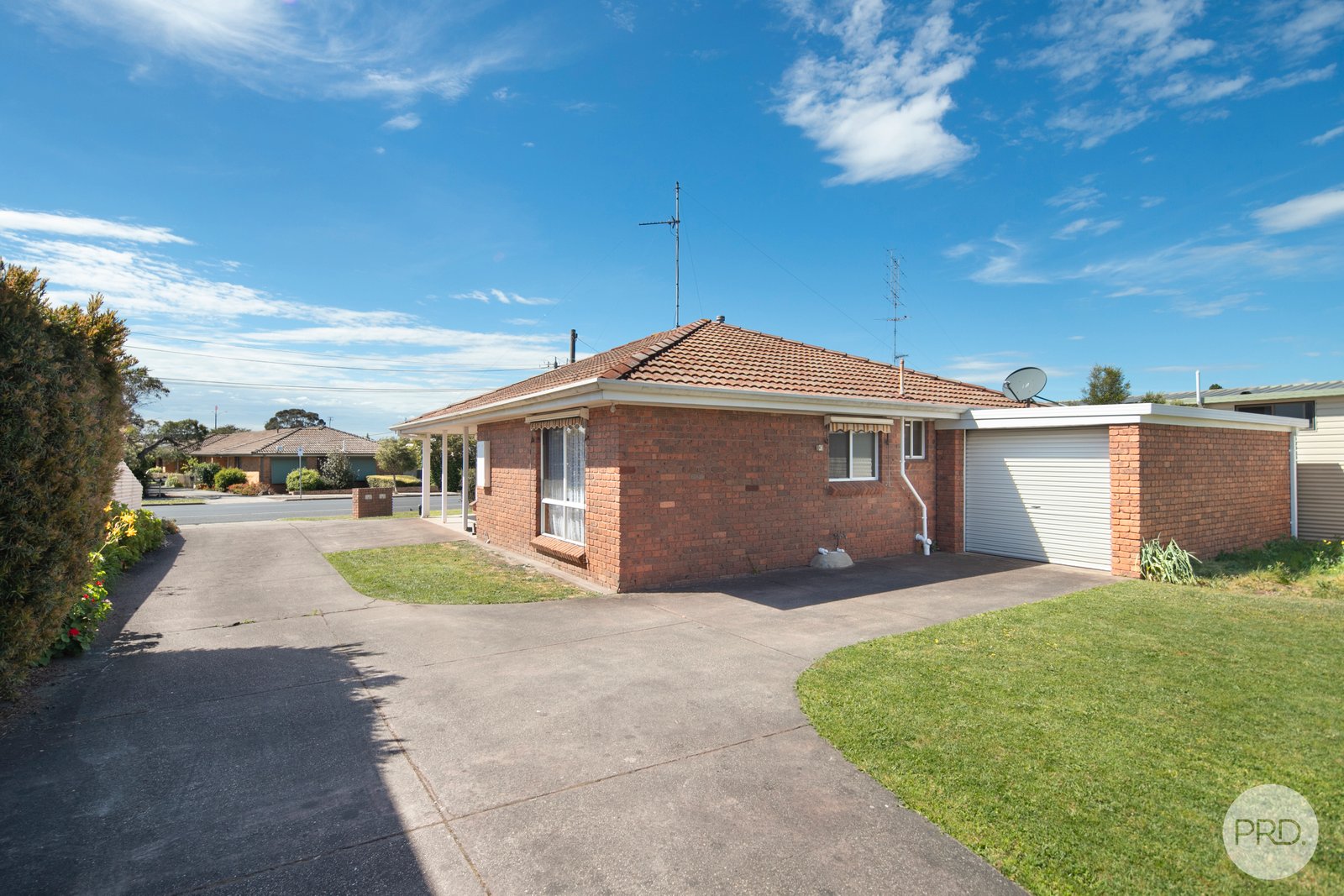 1/18 Beverin Street SEBASTOPOL 11