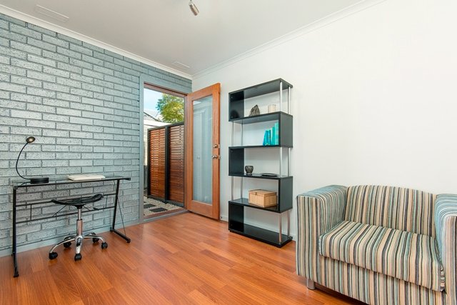 Gallery: 1/18 Breakwater Road