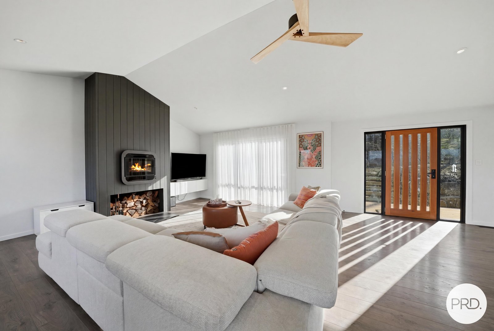 118 Cathedral Road MARGATE 2