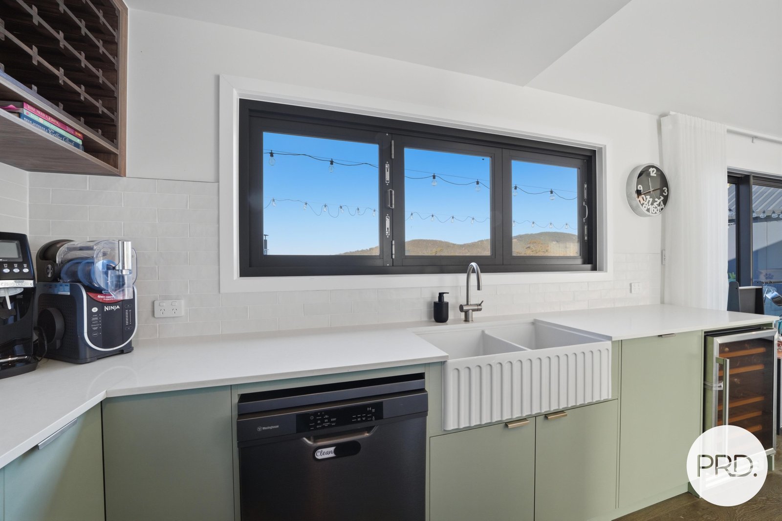 118 Cathedral Road MARGATE 6