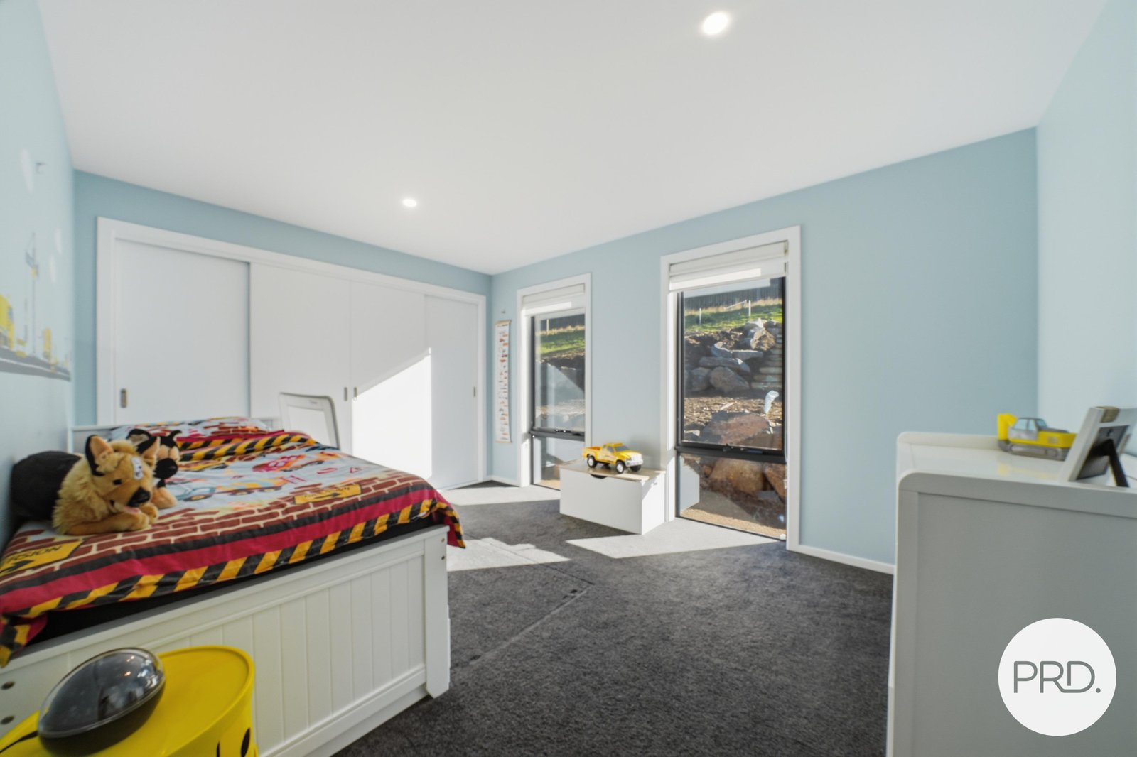118 Cathedral Road MARGATE 14