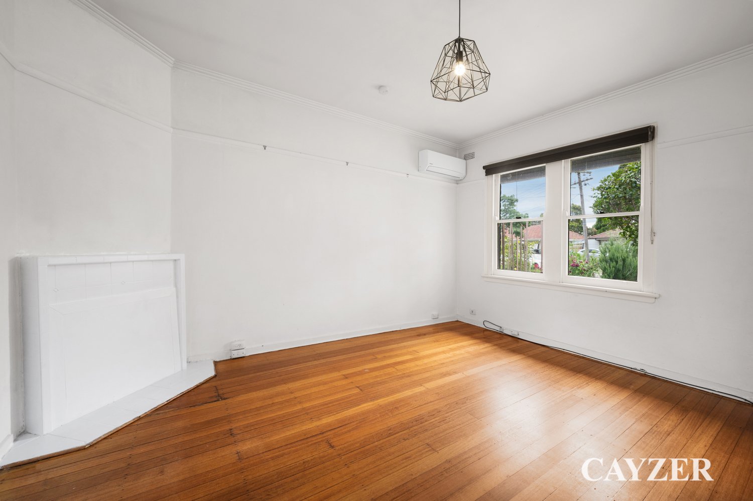Gallery: 118 Dunstan Parade