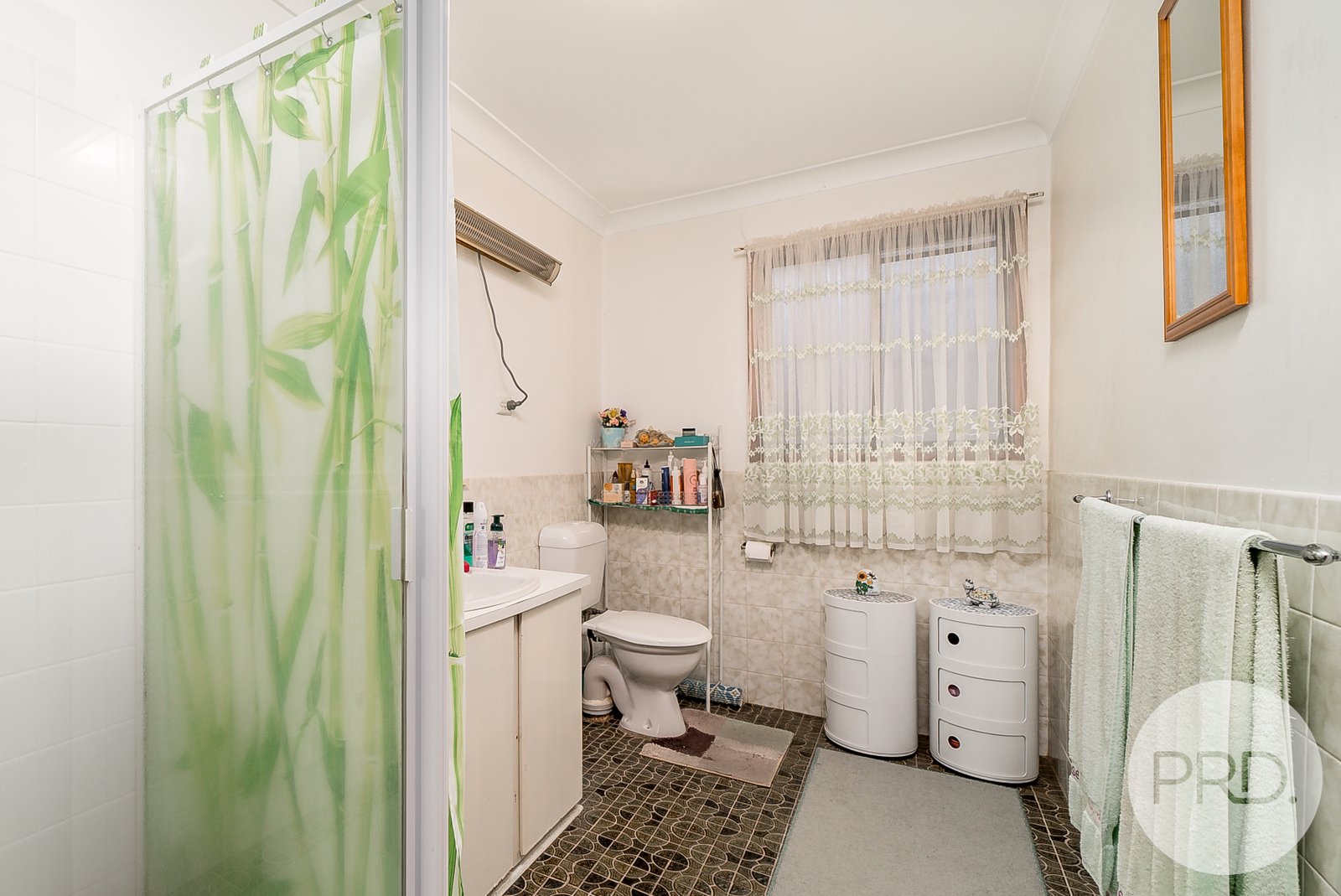 1/18 Edney Street KOORINGAL 7