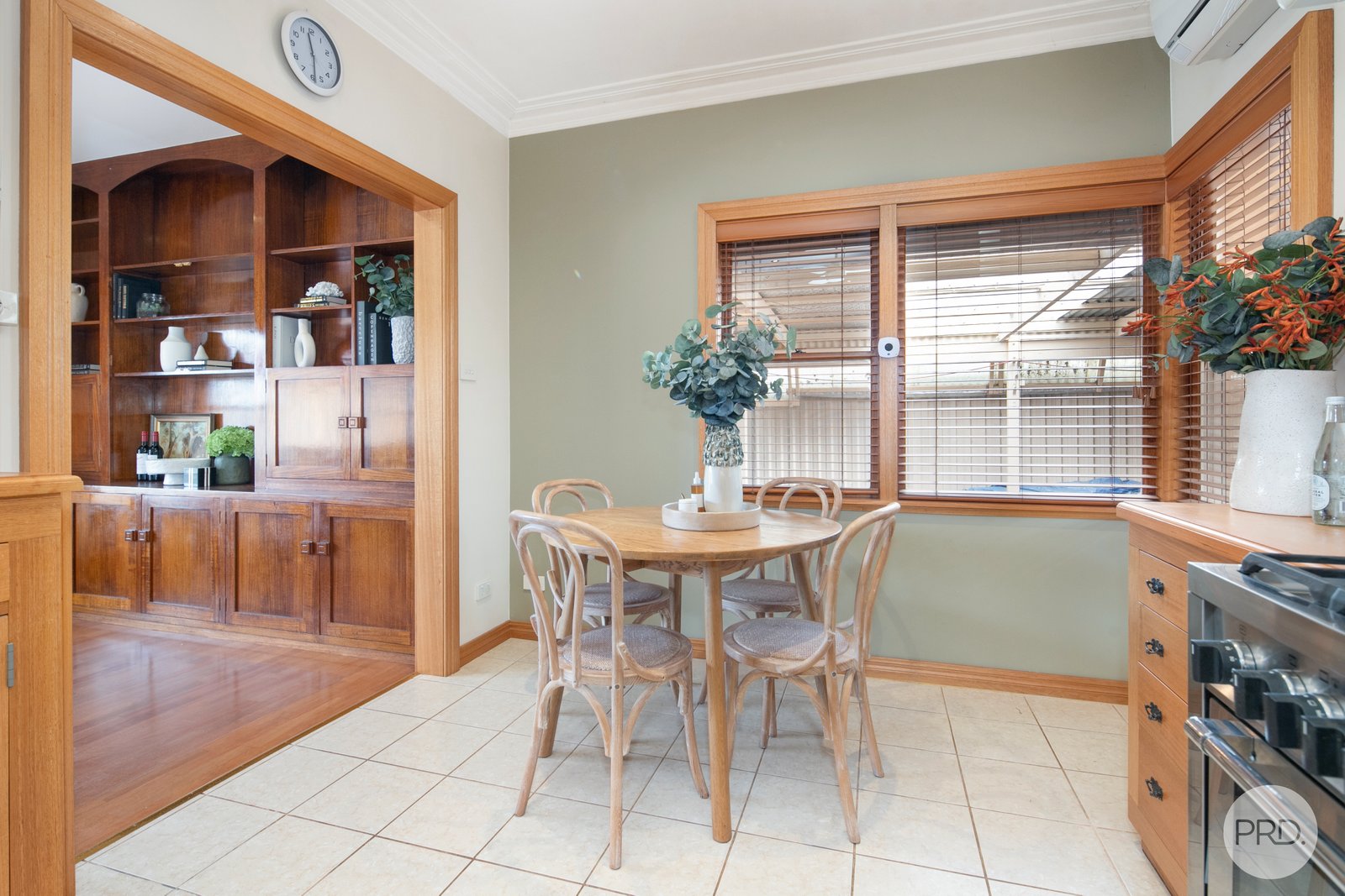 118 Foster Street REDAN 5