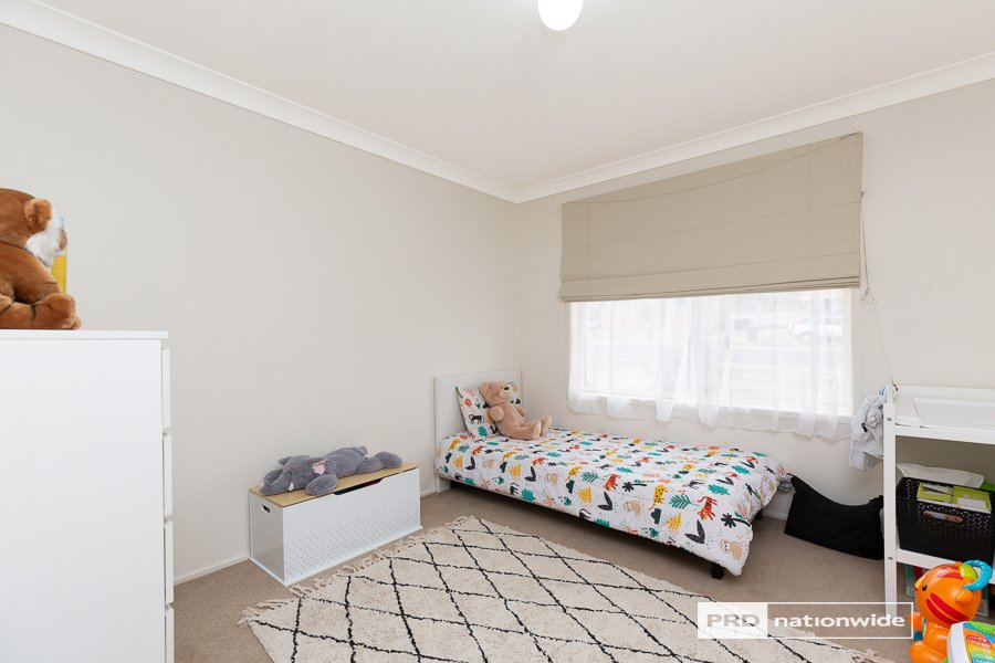 118 Garden Street TAMWORTH 12