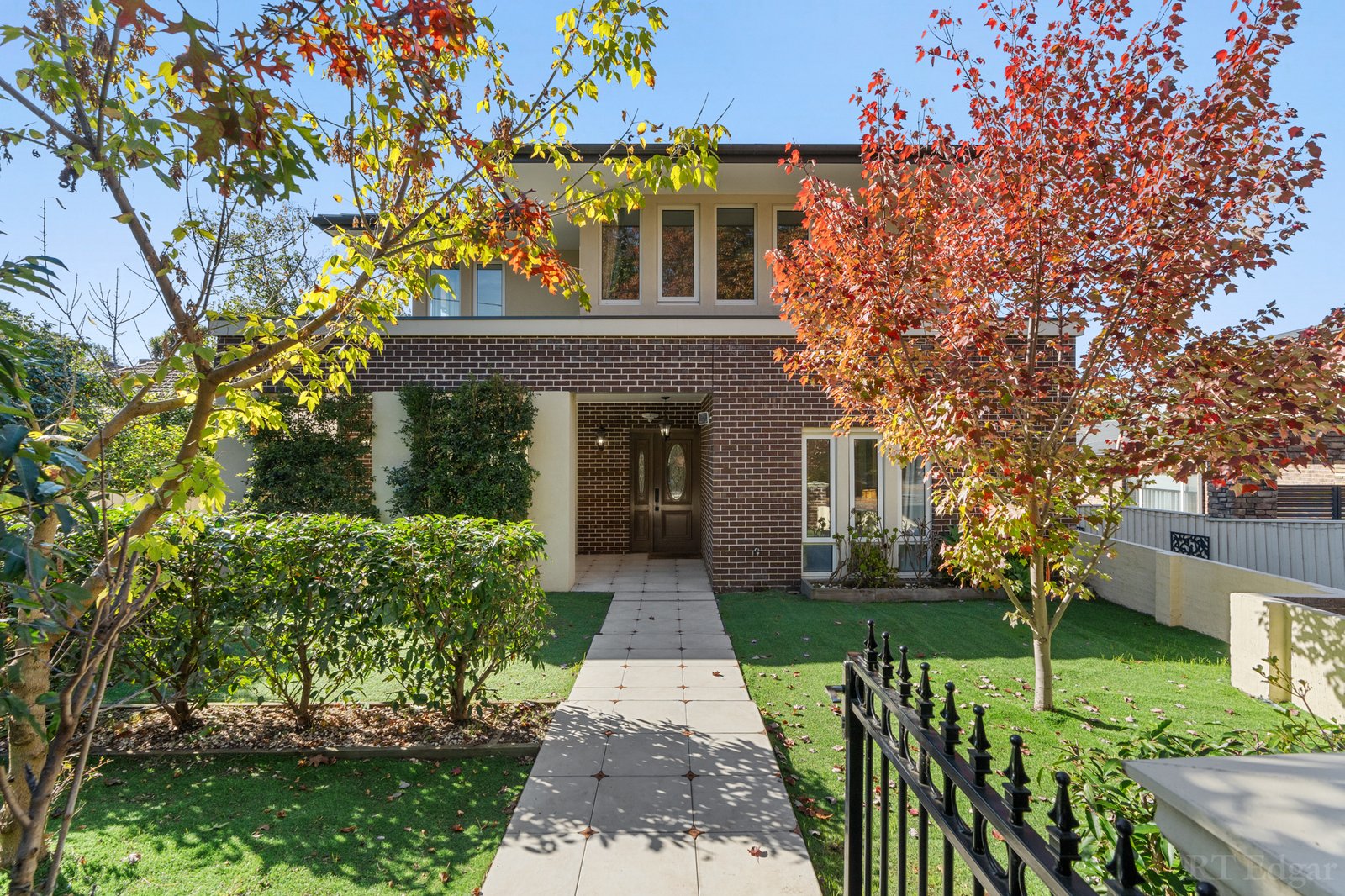 Real Estate and Property in 1/18 Grandview Road, Box Hill South, VIC