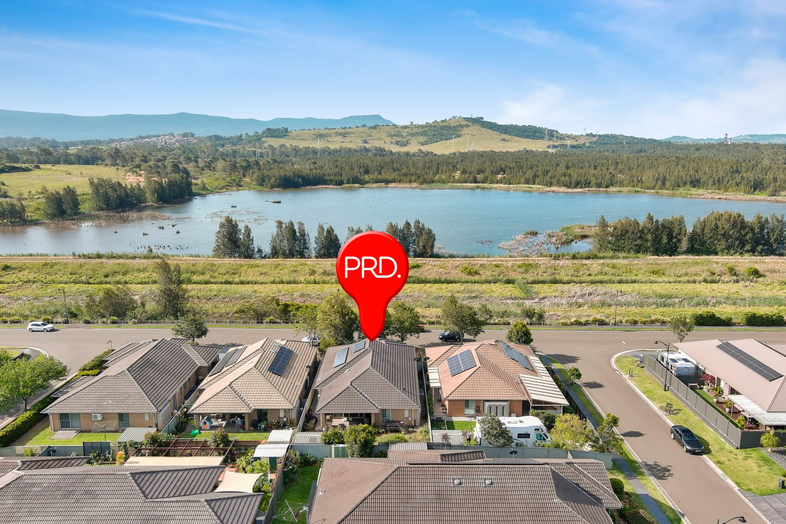 118 Haywards Bay Drive HAYWARDS BAY 1