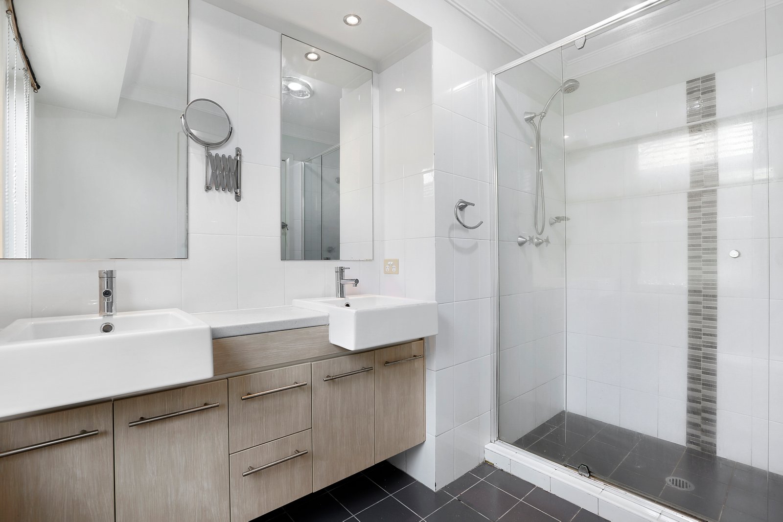 118 Haywards Bay Drive HAYWARDS BAY 5