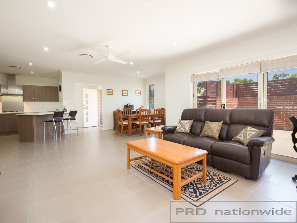1/18 High Street EAST MAITLAND 3
