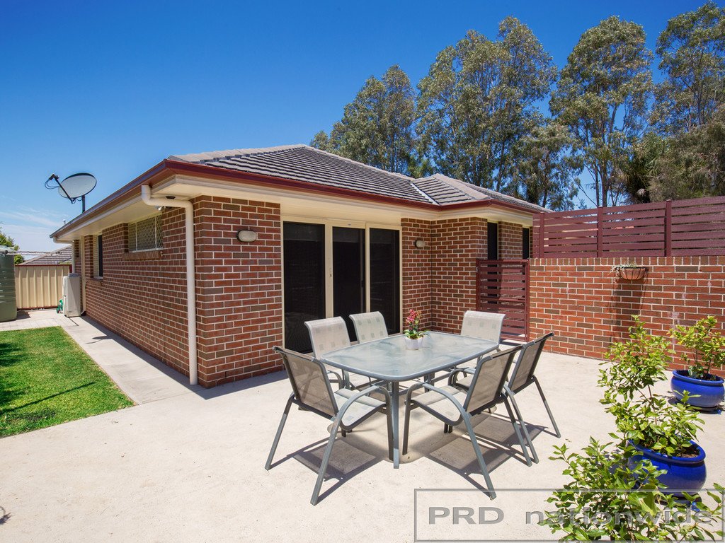 1/18 High Street EAST MAITLAND 11