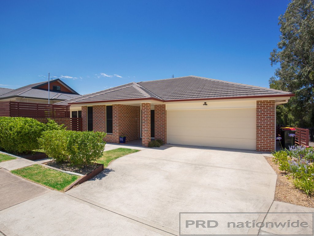 1/18 High Street EAST MAITLAND 12