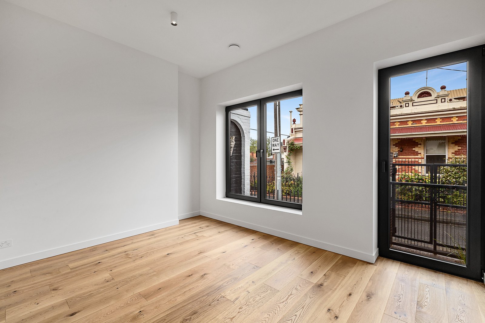 Real Estate and Property in 118 Hope Street, South Yarra, VIC