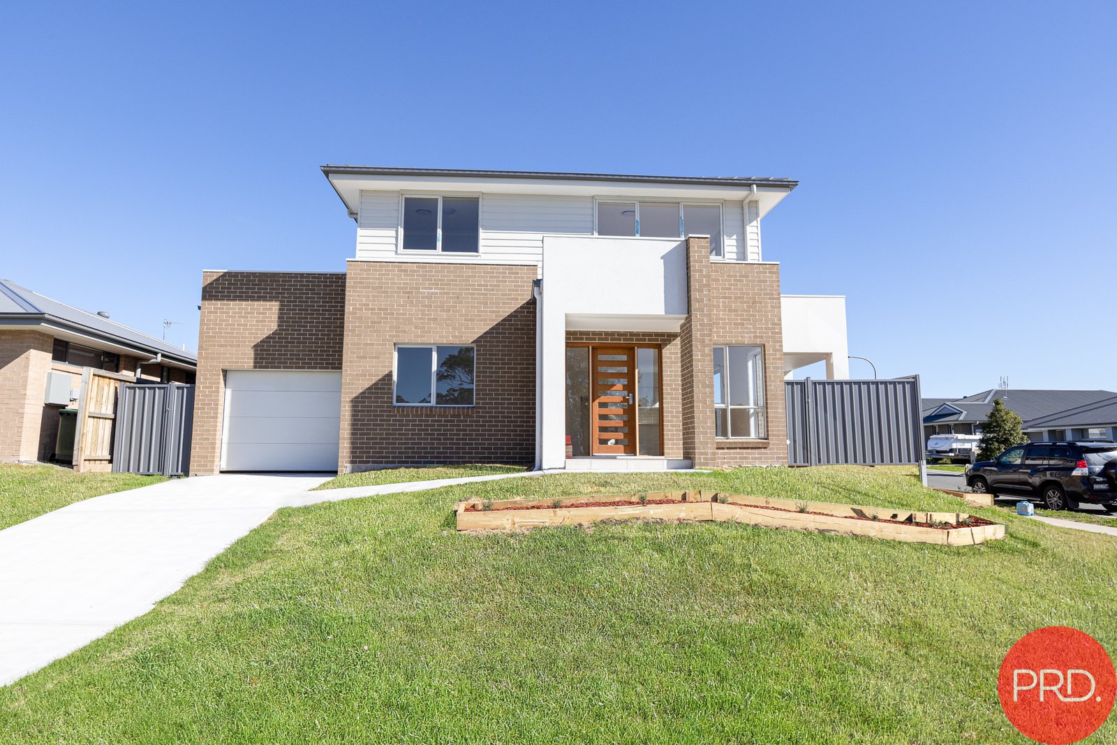 118 Meya Crescent FLETCHER 1