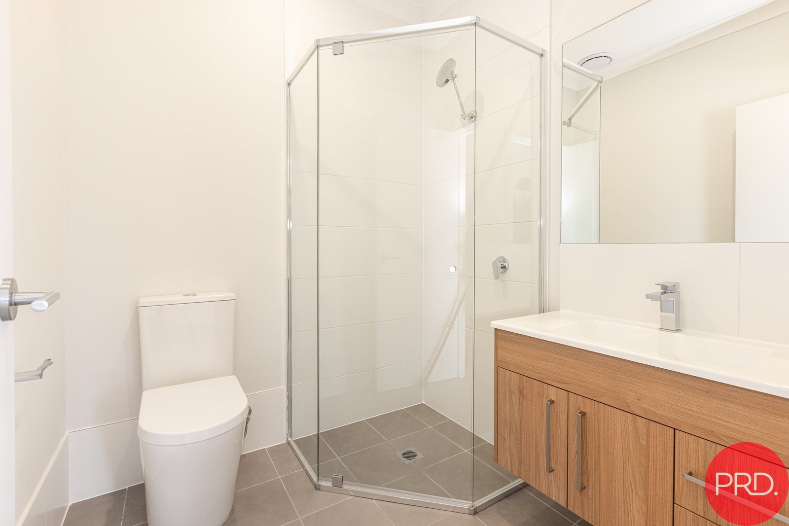 118 Meya Crescent FLETCHER 5